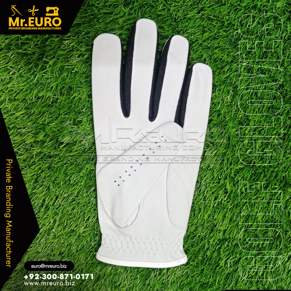 Comfort Fit Classic White Golf Glove - Image 3